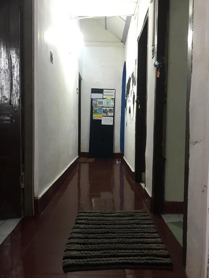 B Hostel Fort Kochi Екстер'єр фото