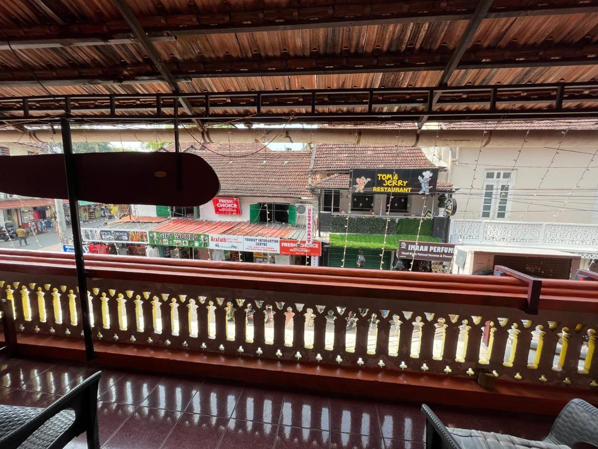 B Hostel Fort Kochi Екстер'єр фото